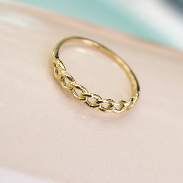 Evelyn Curb Ring - 10K Italian Gold - Sisterberry & Co.